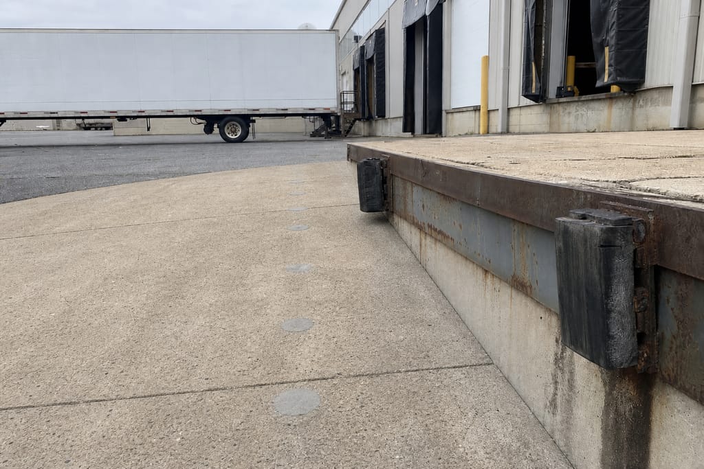 Loading Dock Repair photo